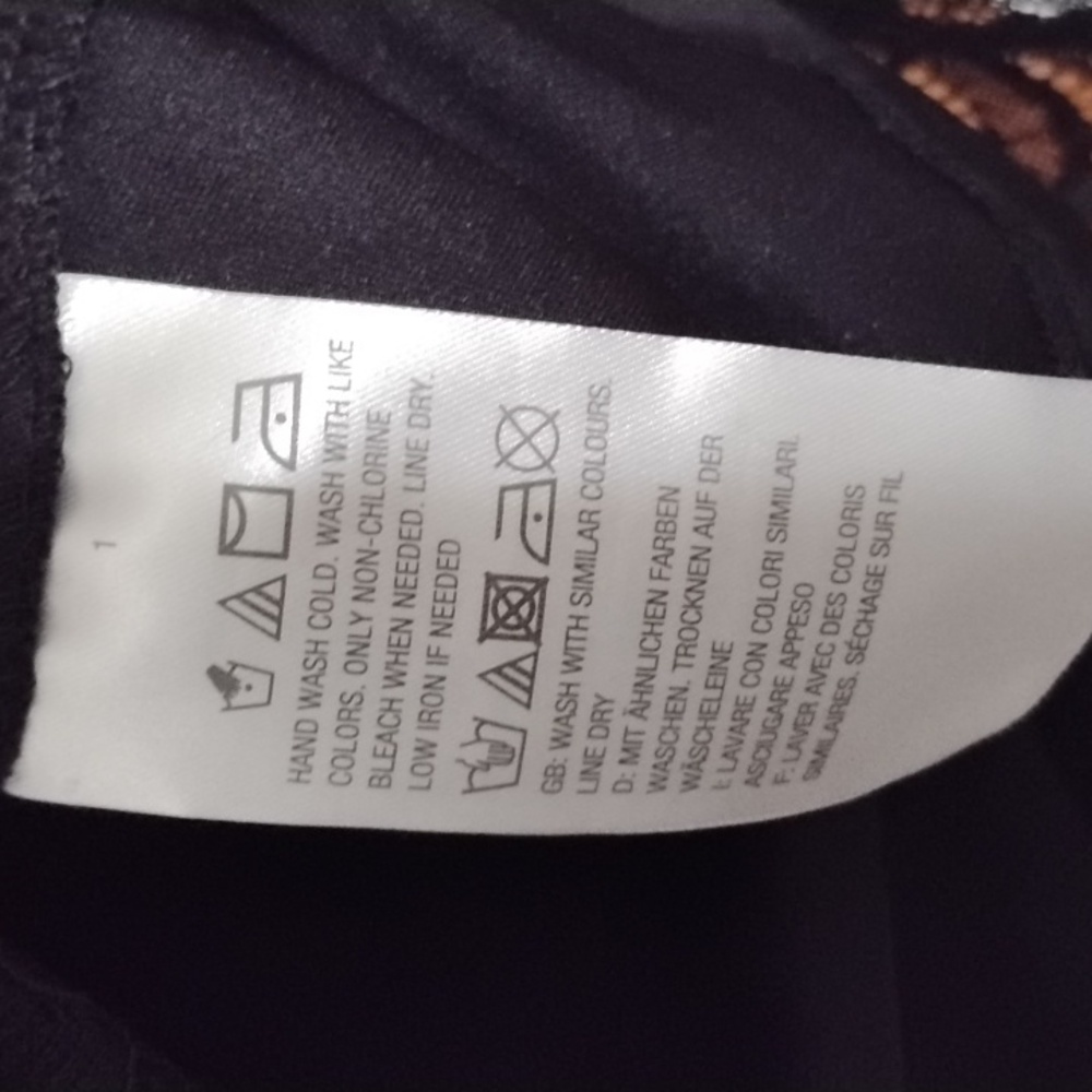 NWOT Isaac Mizrahi Black Lace Blouse Medium - Picture 6 of 9